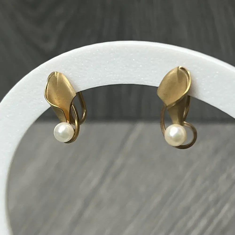 Vintage DCE Curtis 14k GF Leaf Screwback‎ Earrings Simulated Pearl Mid Century